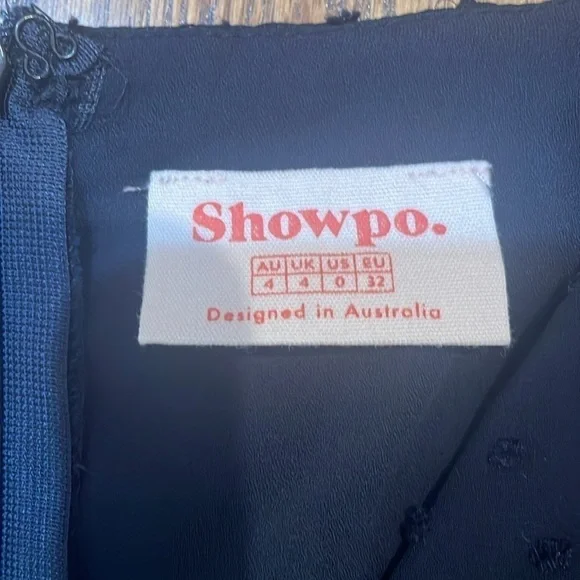 Showpo navy ruffled dress - Picture 4 of 7